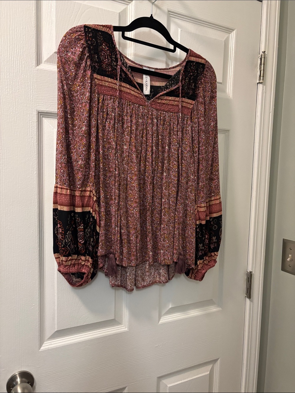 Bohemian Floral Peasant Tunic in Mauve Pink with Black Lace Accents